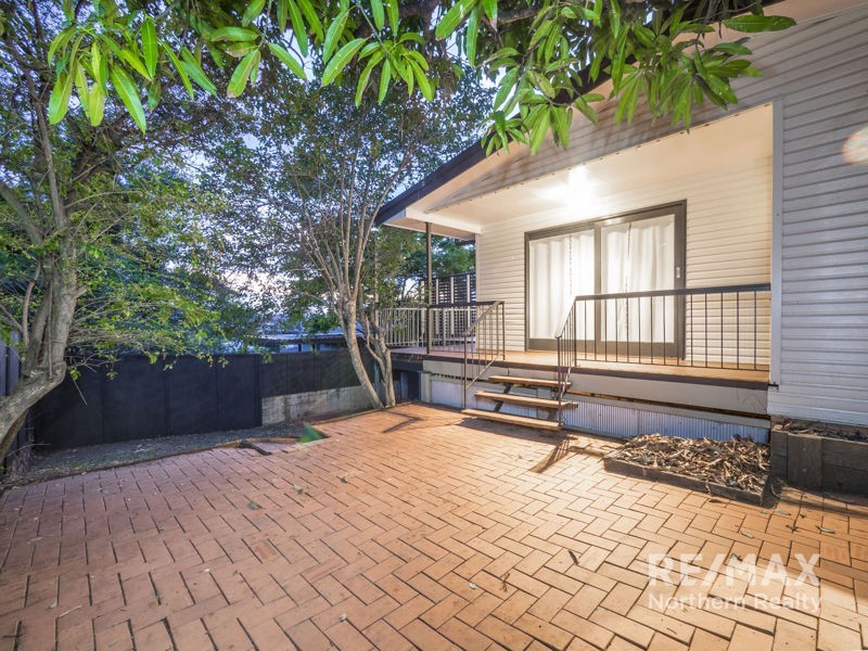 28 Violet Street, Everton Hills QLD 4053