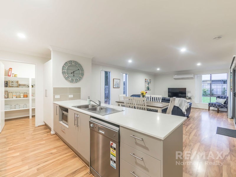 17 Carey Street, Warner QLD 4500