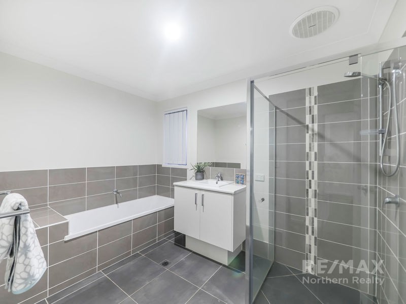 17 Carey Street, Warner QLD 4500