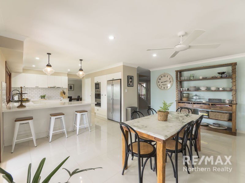 5 Holly Court, Albany Creek QLD 4035