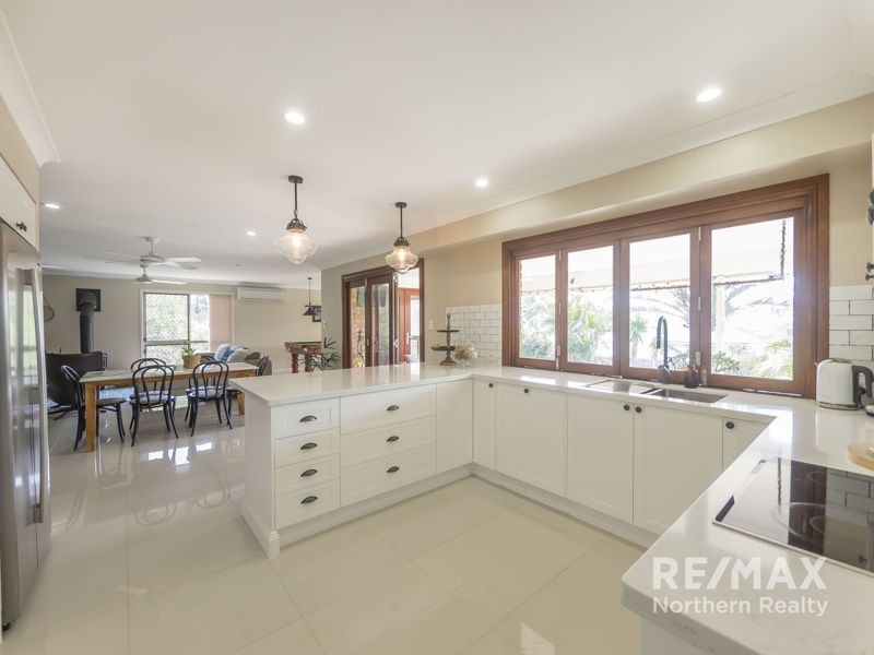 5 Holly Court, Albany Creek QLD 4035