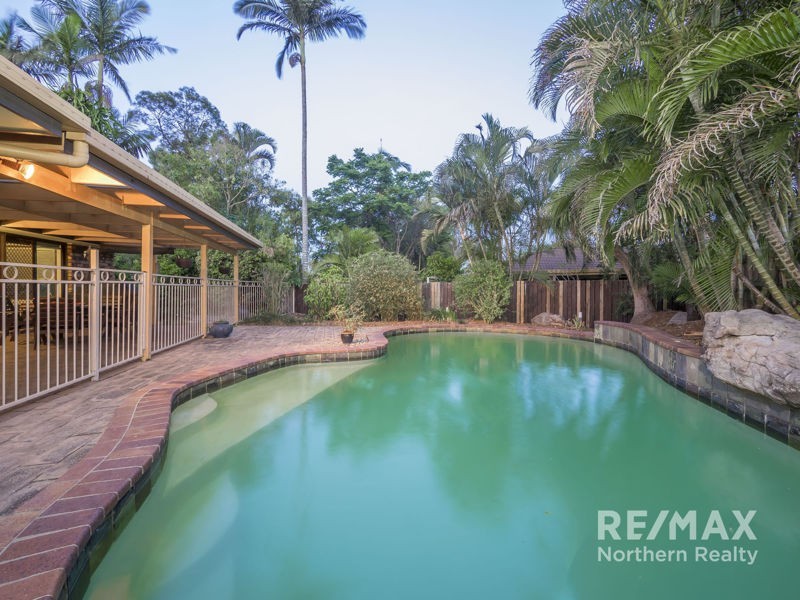 12 Hylacola Drive, Albany Creek QLD 4035