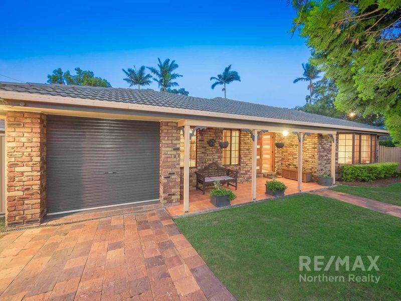 12 Hylacola Drive, Albany Creek QLD 4035