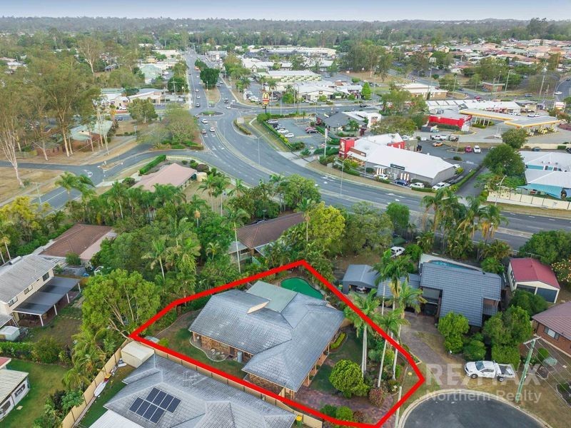 12 Hylacola Drive, Albany Creek QLD 4035