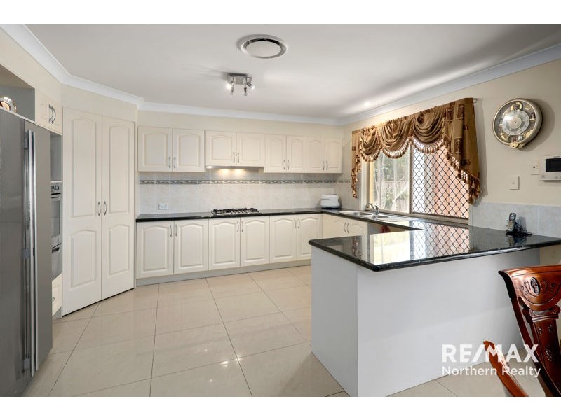 3 Cerbaia Close, Bridgeman Downs QLD 4035
