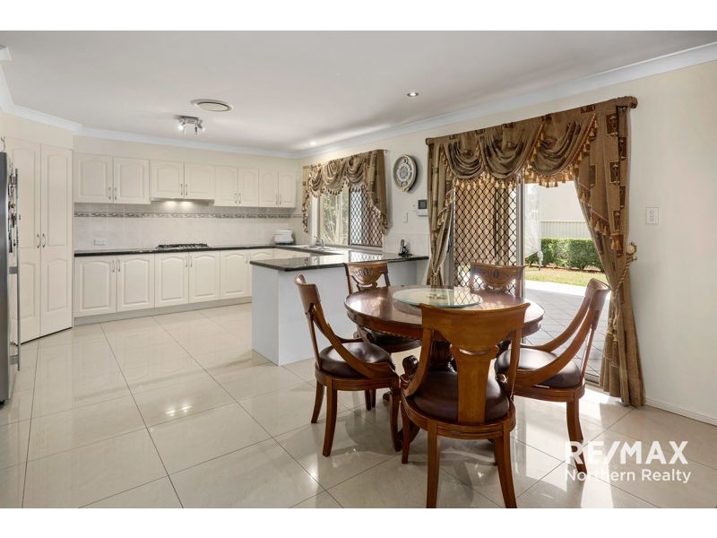 3 Cerbaia Close, Bridgeman Downs QLD 4035