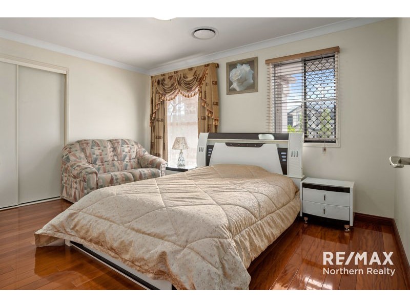 3 Cerbaia Close, Bridgeman Downs QLD 4035