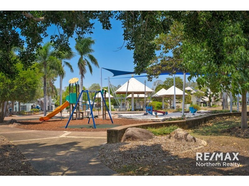 3 Cerbaia Close, Bridgeman Downs QLD 4035