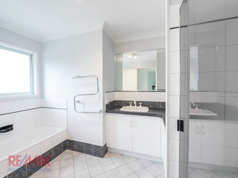 225 Gibbons Road, Samford Valley QLD 4520