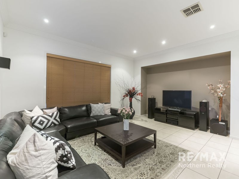 22 Meranti Crescent, Albany Creek QLD 4035