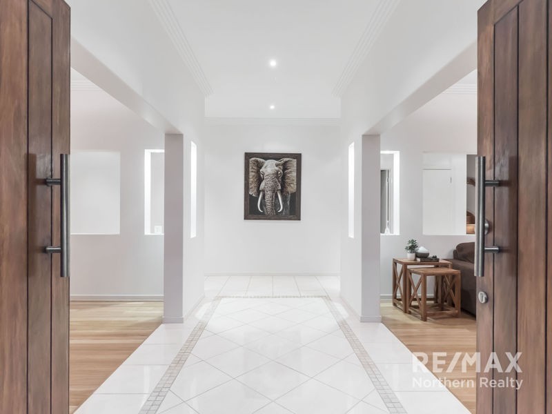 22 Meranti Crescent, Albany Creek QLD 4035