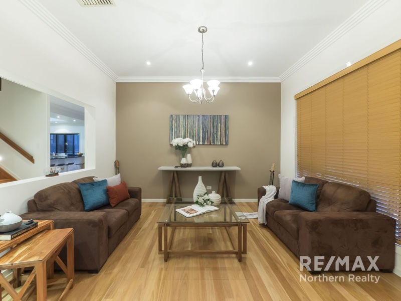 22 Meranti Crescent, Albany Creek QLD 4035