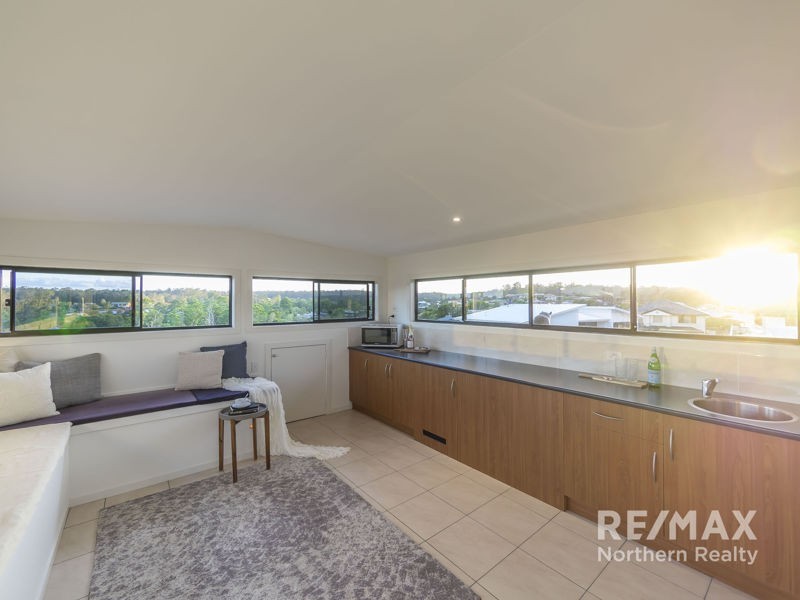 22 Meranti Crescent, Albany Creek QLD 4035