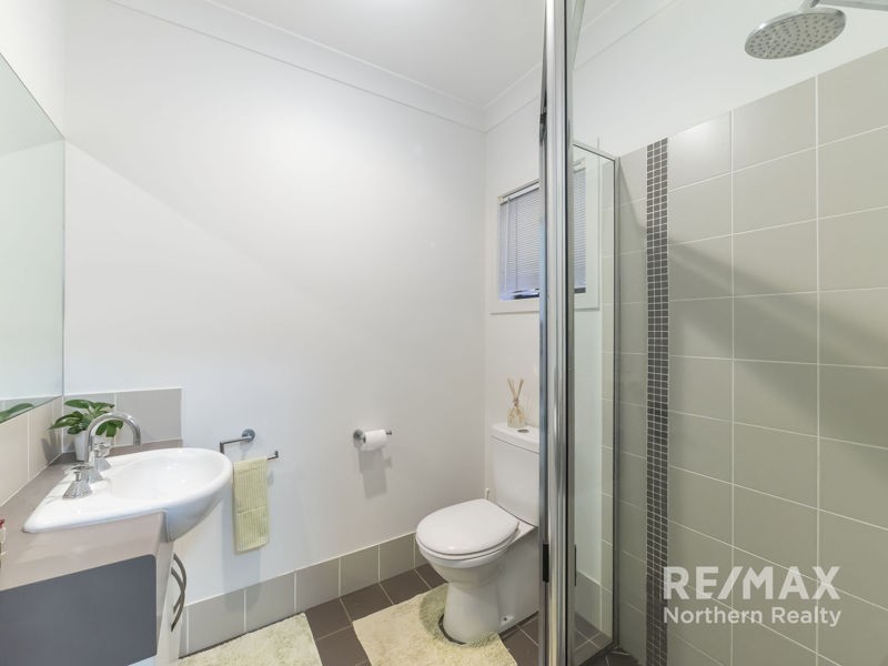 22 Meranti Crescent, Albany Creek QLD 4035