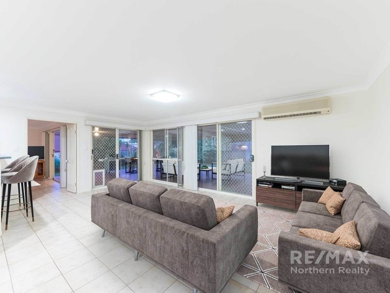 19 Morgan Road, Albany Creek QLD 4035