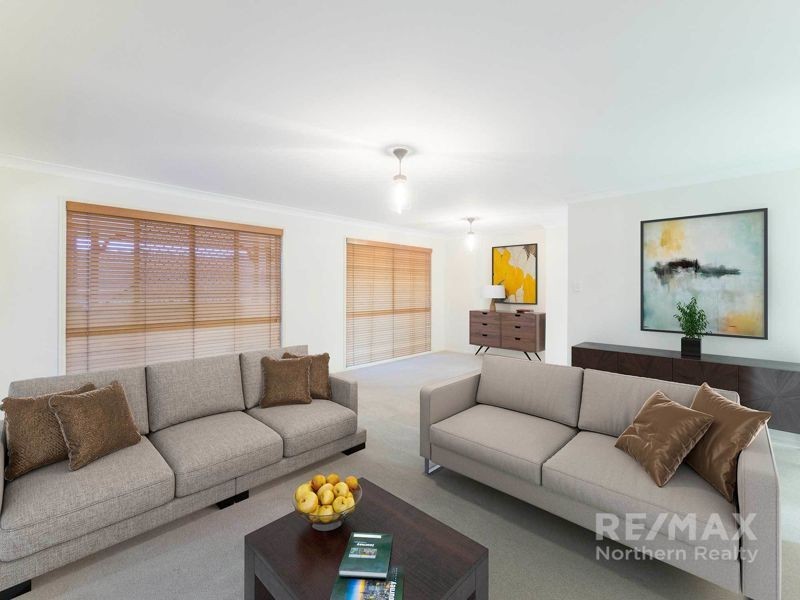 19 Morgan Road, Albany Creek QLD 4035