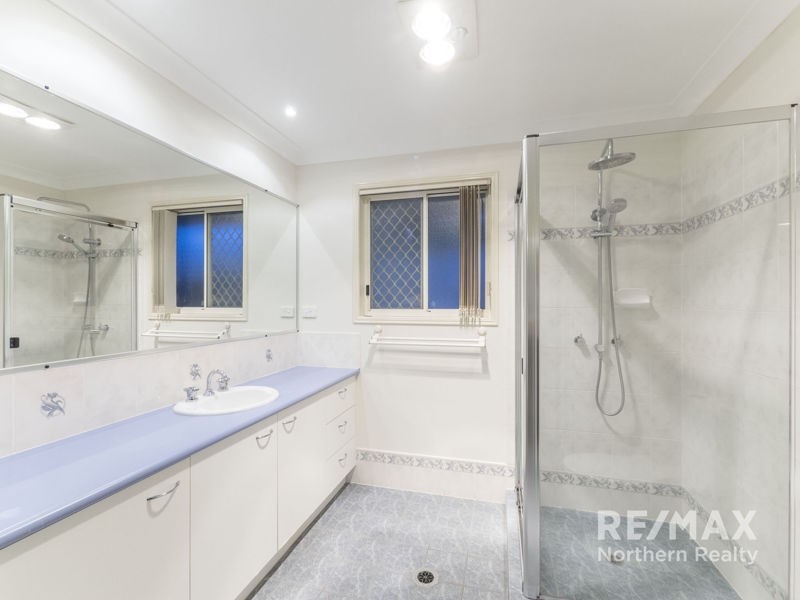 19 Morgan Road, Albany Creek QLD 4035