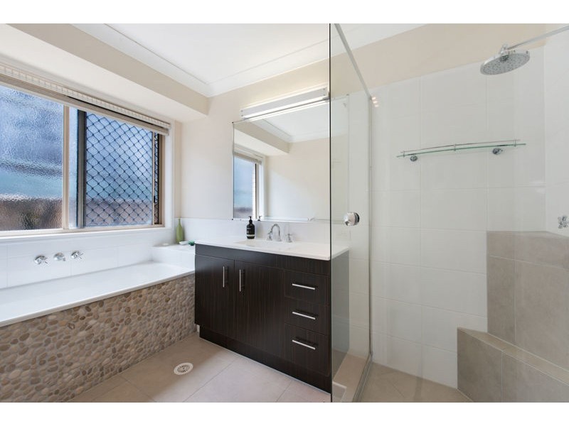 15 Shannon St, Warner QLD 4500