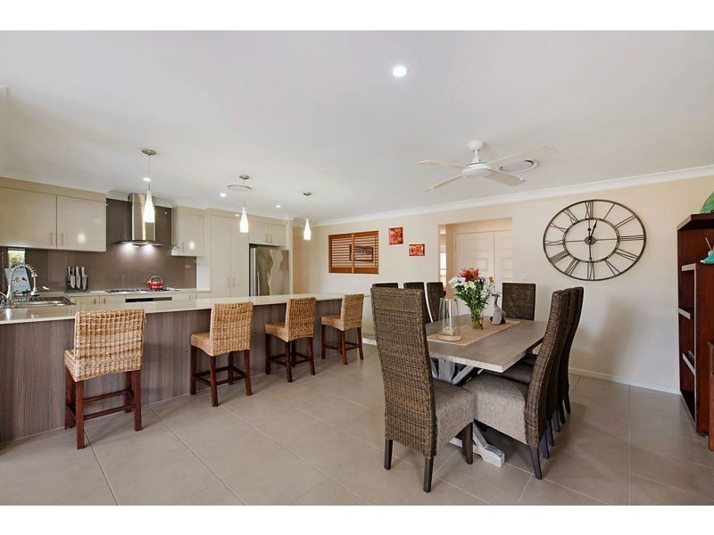 15 Shannon St, Warner QLD 4500