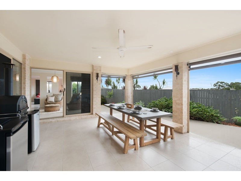 15 Shannon St, Warner QLD 4500