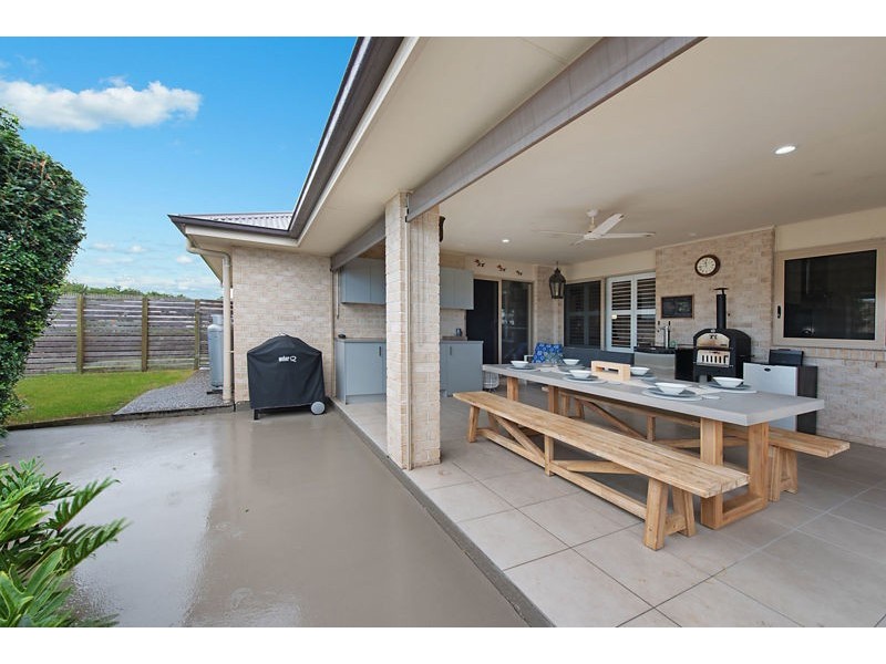 15 Shannon St, Warner QLD 4500