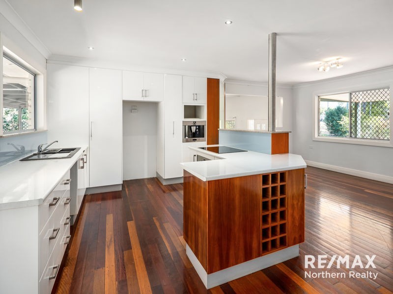17 Gordons Crossing Road East, Joyner QLD 4500