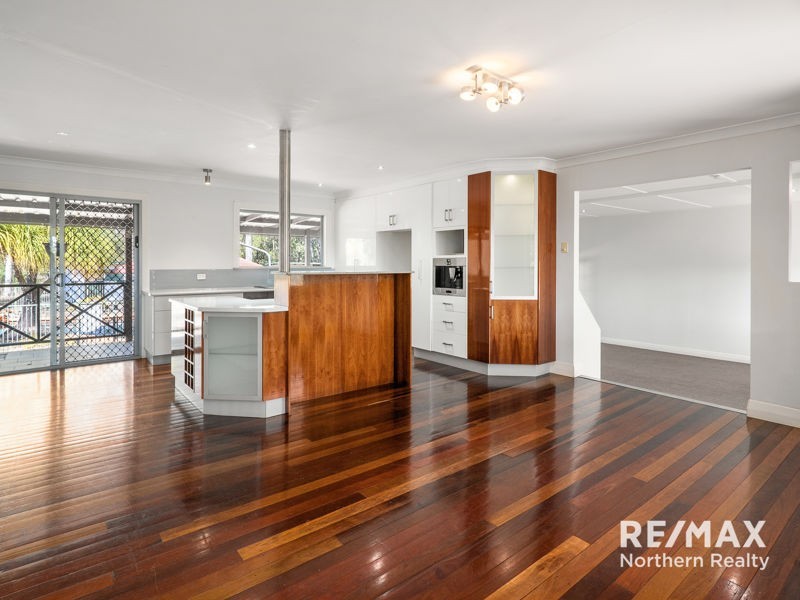 17 Gordons Crossing Road East, Joyner QLD 4500