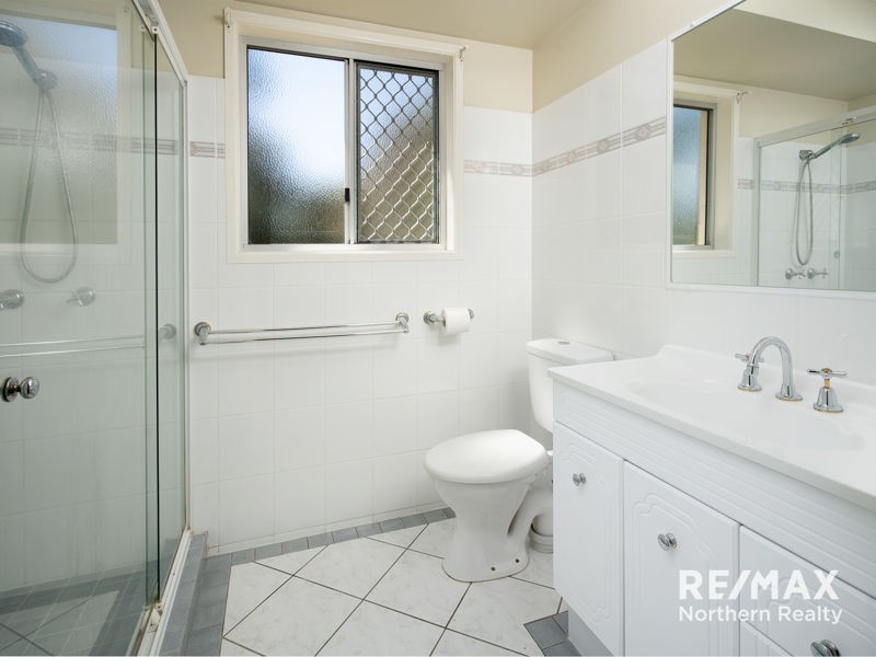 17 Gordons Crossing Road East, Joyner QLD 4500