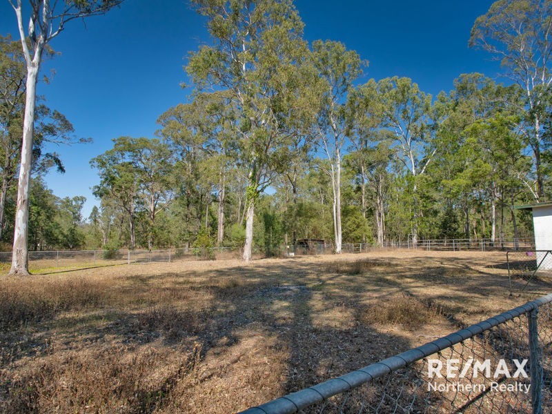 17 Gordons Crossing Road East, Joyner QLD 4500