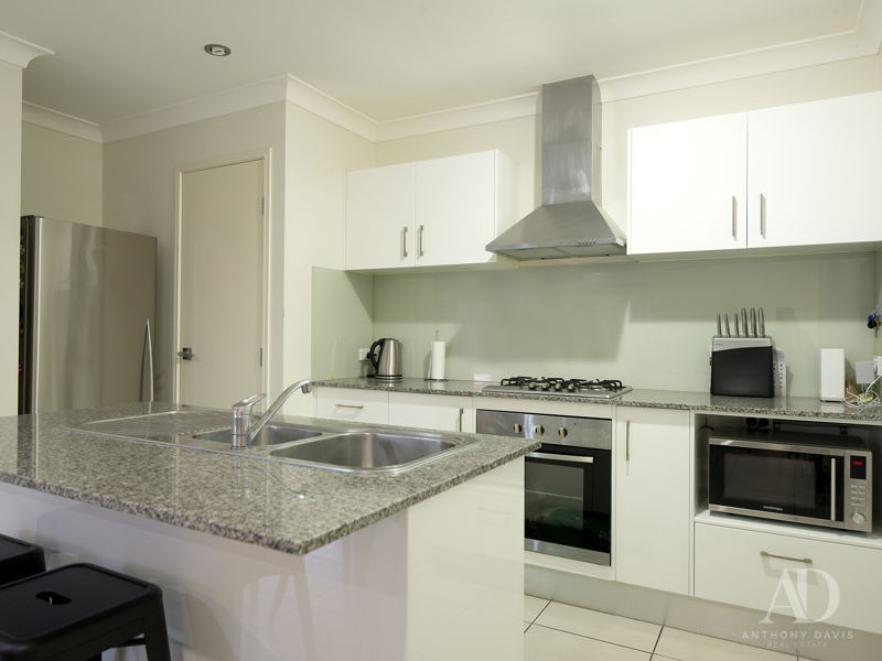 1&2/16 Rebecca Cr, Joyner QLD 4500