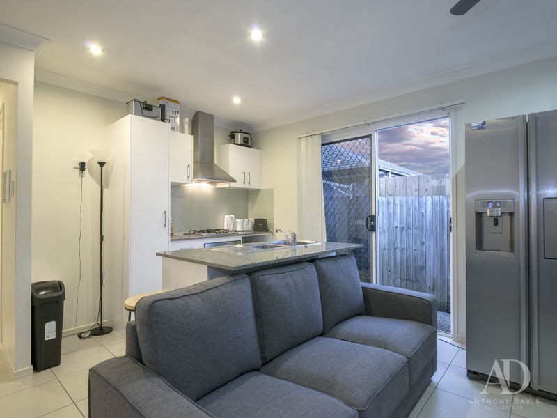 1&2/16 Rebecca Cr, Joyner QLD 4500