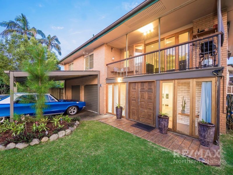 18 Bowen Avenue, Albany Creek QLD 4035