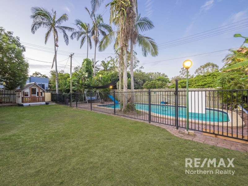 18 Bowen Avenue, Albany Creek QLD 4035