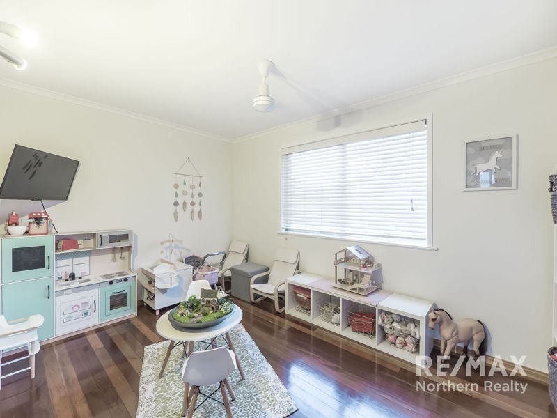 18 Bowen Avenue, Albany Creek QLD 4035