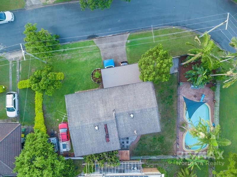 18 Bowen Avenue, Albany Creek QLD 4035