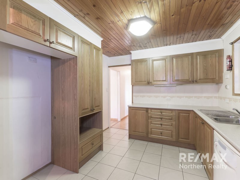 29 Strathford Avenue, Albany Creek QLD 4035