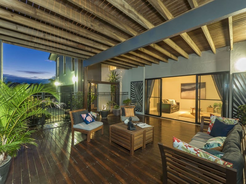 27 Brigadoon Crescent, Eatons Hill QLD 4037