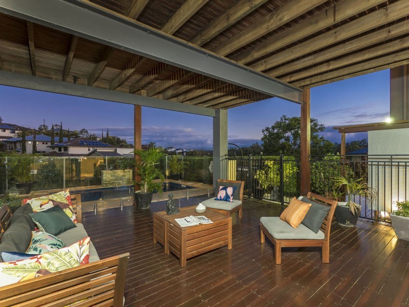 27 Brigadoon Crescent, Eatons Hill QLD 4037