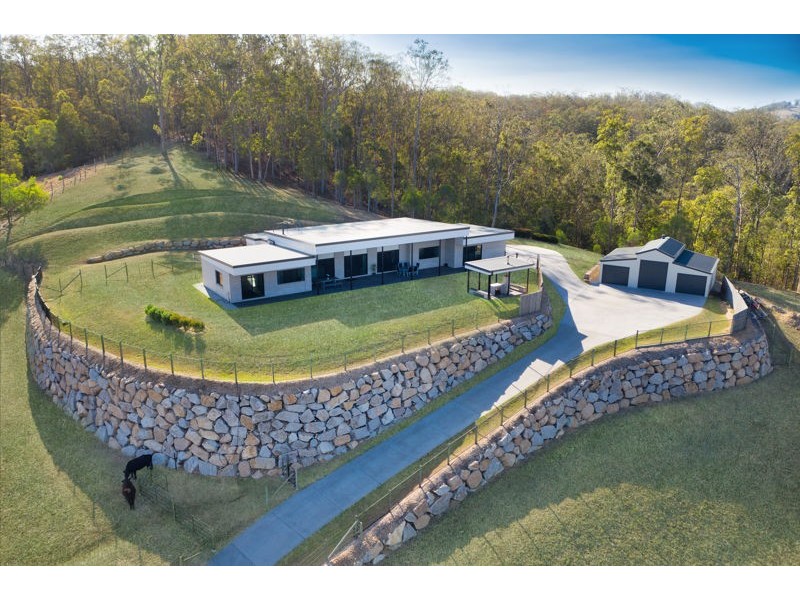 153 Dobson Road, Clear Mountain QLD 4500