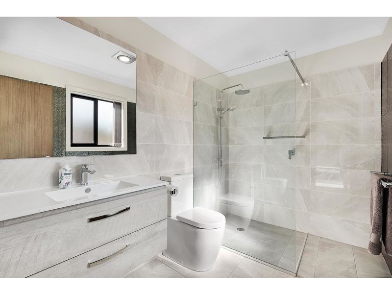 153 Dobson Road, Clear Mountain QLD 4500