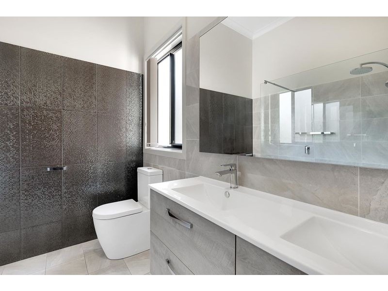 153 Dobson Road, Clear Mountain QLD 4500