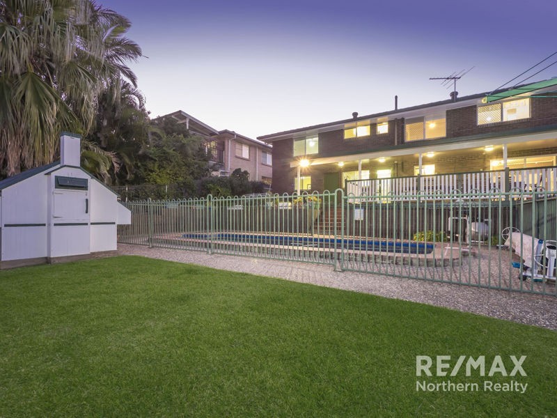 24 Raglass Street, Everton Park QLD 4053