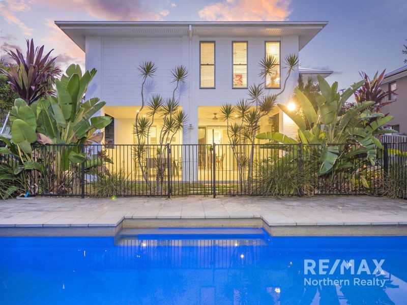 10 Bend Court, Eatons Hill QLD 4037