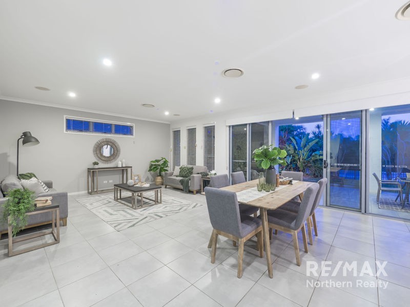 10 Bend Court, Eatons Hill QLD 4037