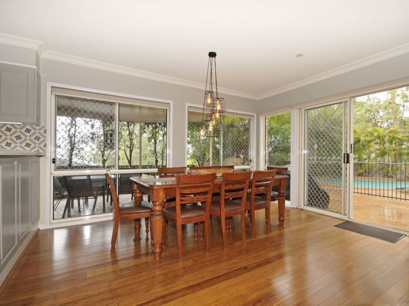 35 Snow Wood Drive, Eatons Hill QLD 4037