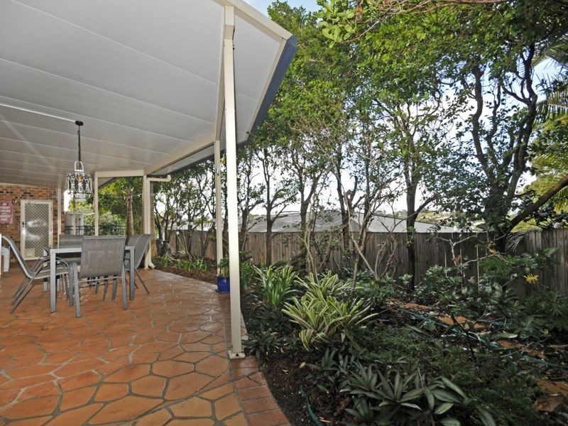 35 Snow Wood Drive, Eatons Hill QLD 4037