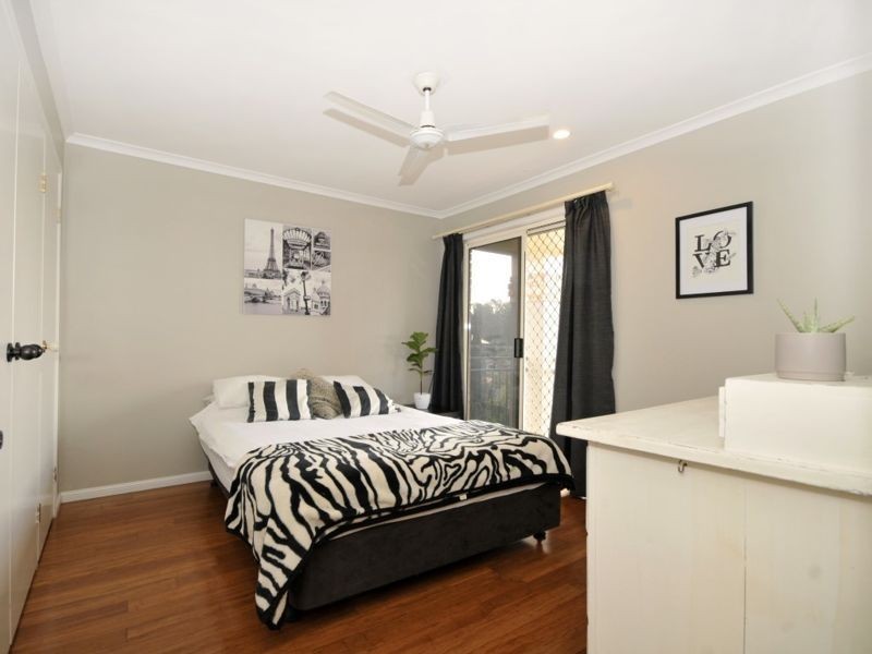 35 Snow Wood Drive, Eatons Hill QLD 4037