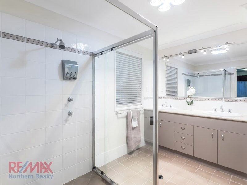 14 Lowai Ct, Albany Creek QLD 4035