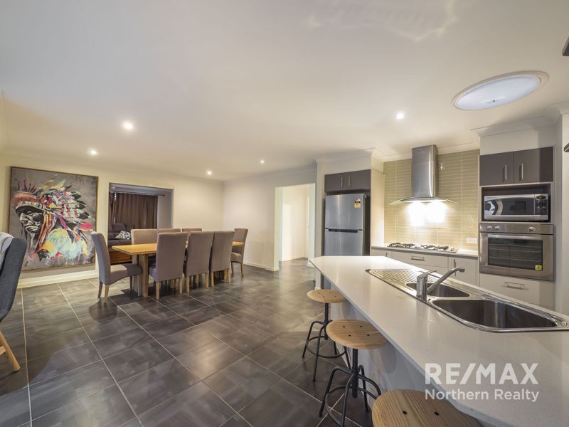 34 BELLA STREET, Cashmere QLD 4500