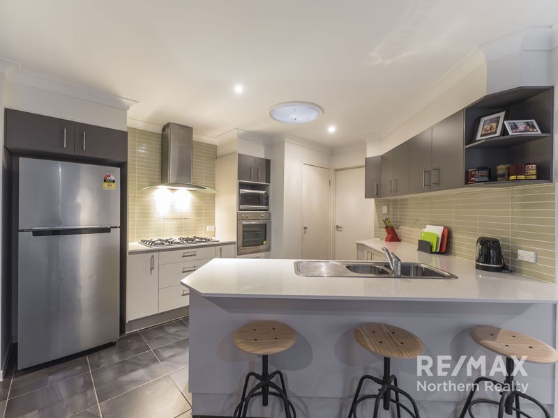 34 BELLA STREET, Cashmere QLD 4500